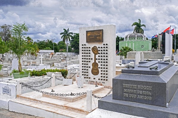 Santa Ifigenia Cemetery with tomb