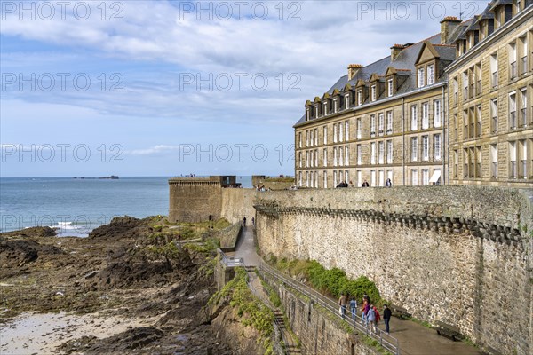 Saint Malo city wall