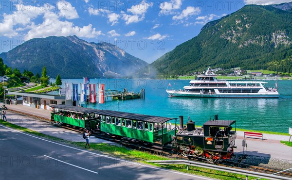 Seespitz stop with the historic steam rack railway