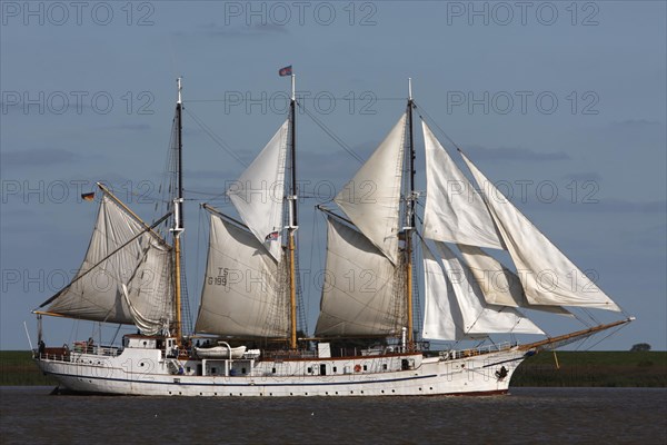 Three-masted gaff schooner on the Weser