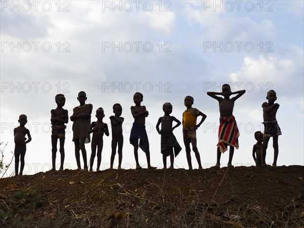 Children of the Hamar tribe