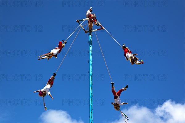 Voladores