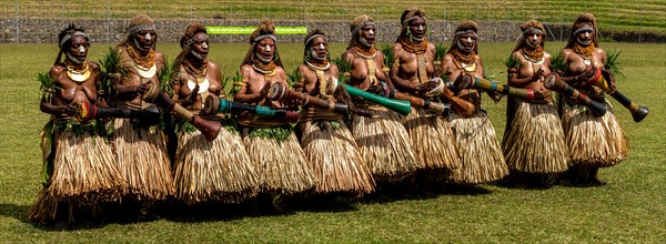 Dancing Women