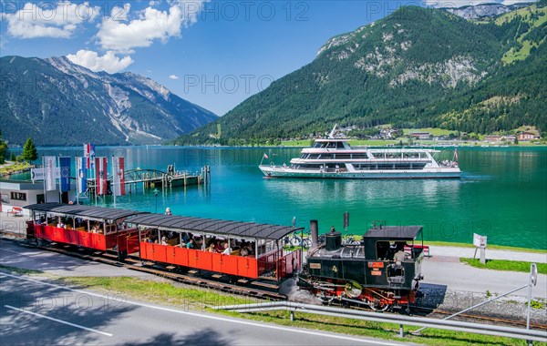 Seespitz stop with the historic steam rack railway