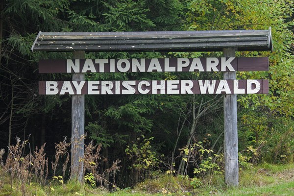Welcome sign in the Bavarian Forest National Park