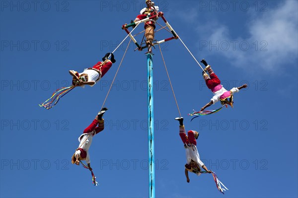 Voladores