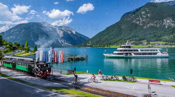 Seespitz stop with the historic steam rack railway