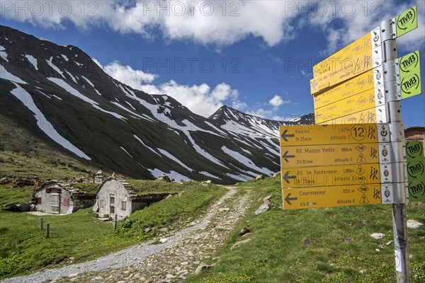 Signpost in Val Veny