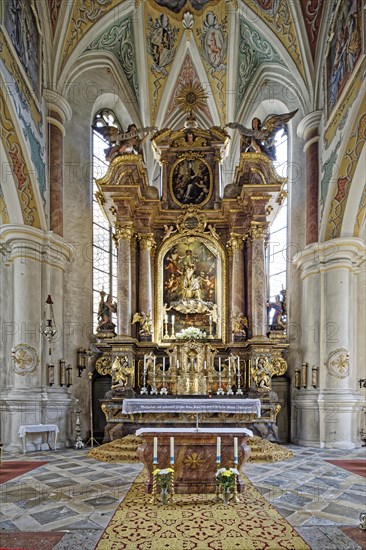 High altar with grace image of the Mother of God on the Throne around 1430