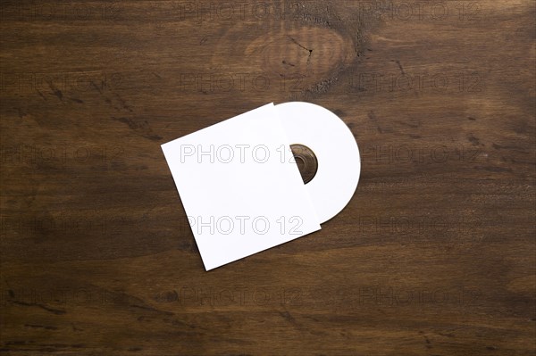 Blank cd mockup wooden texture