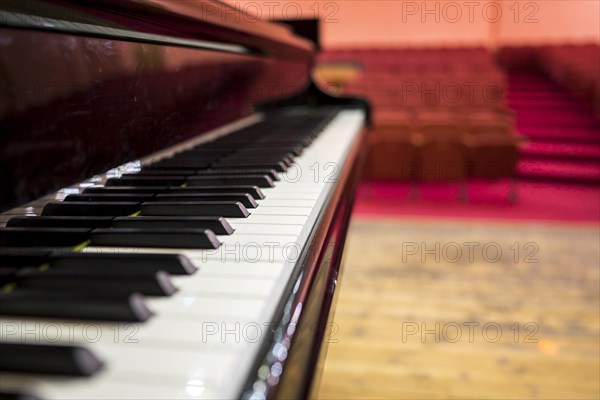 Close up piano front performance space