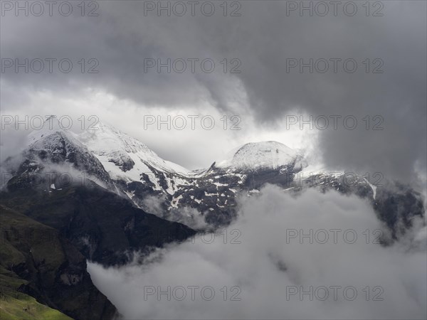 Alpine peaks