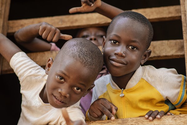 Close up smiley kids posing together