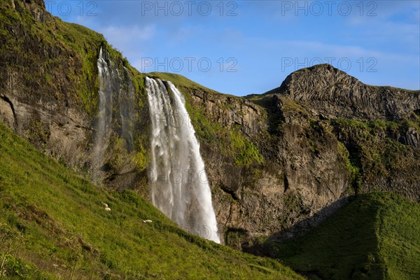 Seljalandsfoss waterfall