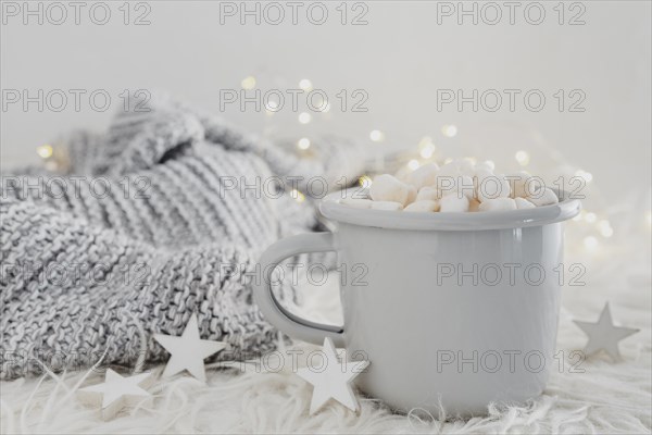 Front view hot chocolate with marshmallows pullover