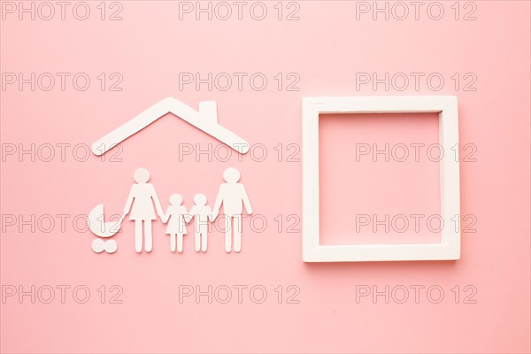 Top view paper cut family with frame