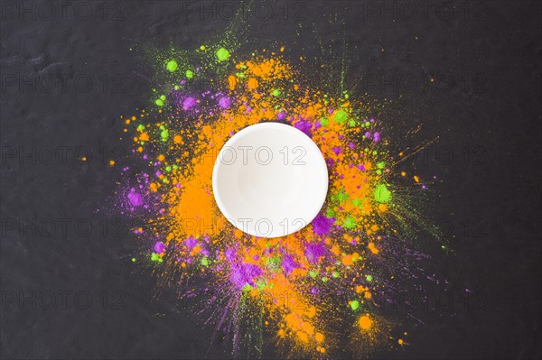 Plate with colourful powder table