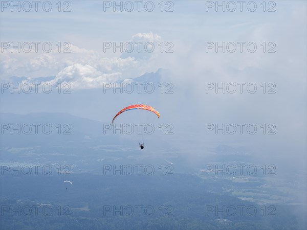 Paraglider