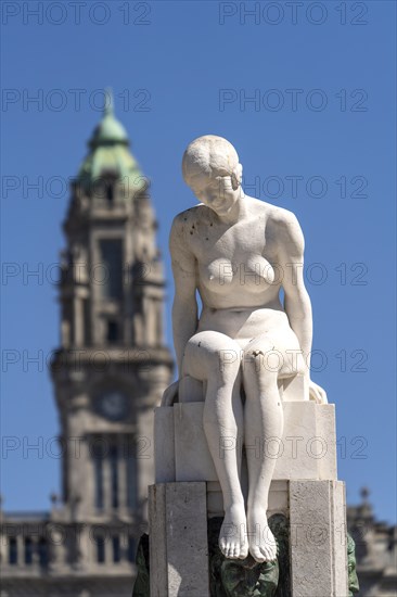 Marble sculpture A Juventude and the Pacos de Concelho and City Hall