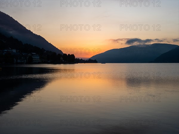 Morning red in front of sunrise