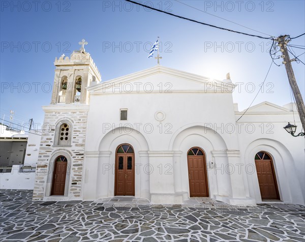 Church of Christ with Star of the Sun