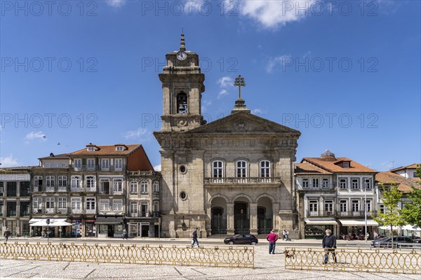 Basilica of St. Peter and Largo do Toural Square