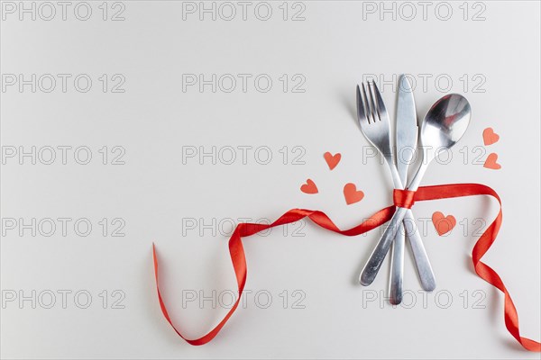 Cutlery with paper hearts table