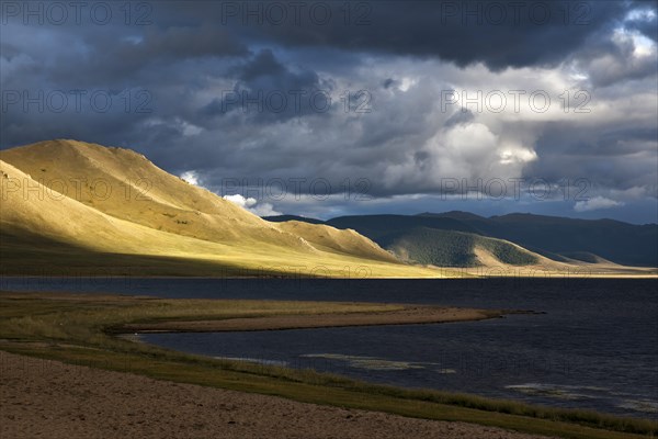 Lake Tsagaan Nuur