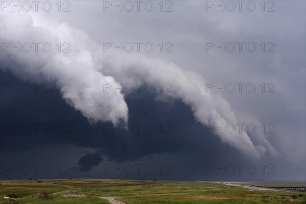 Stormy atmosphere on the island of Minsener Oog