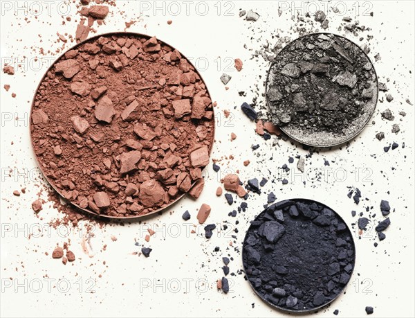 Top view eyeshadows make up