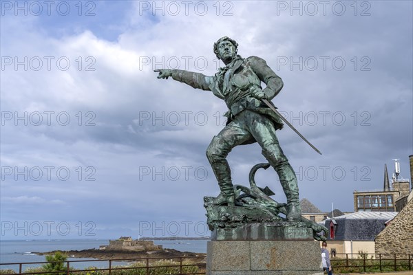 Statue of the privateer Robert Surcouf in Saint Malo