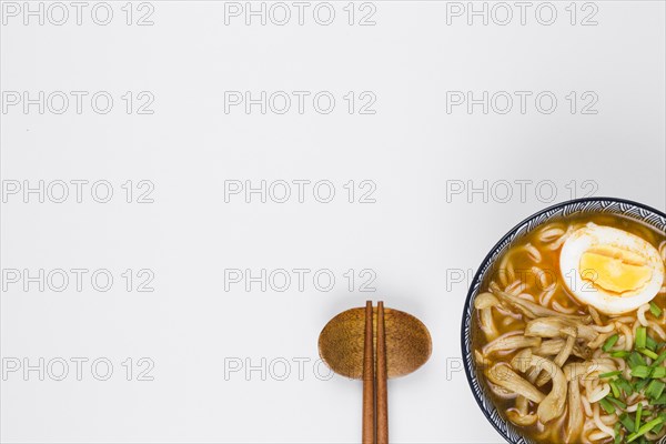 Top view ramen bowl