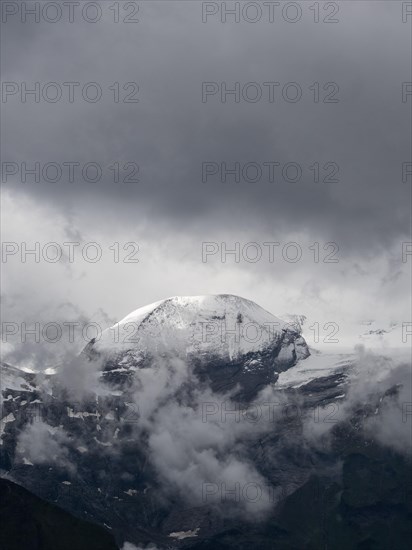 Alpine peaks