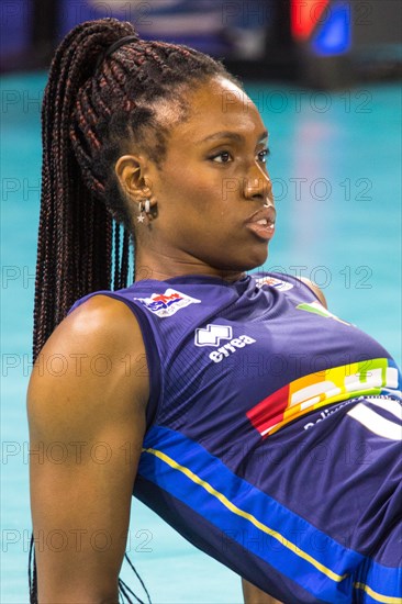 Sylvia NWAKALOR Italy