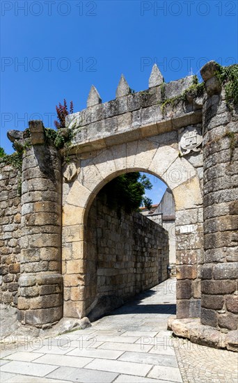 Porta Nova 14th century gateway entrance to medieval town