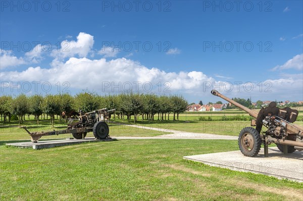 Artillery pieces from World War 2 in the Musee de l'Abri