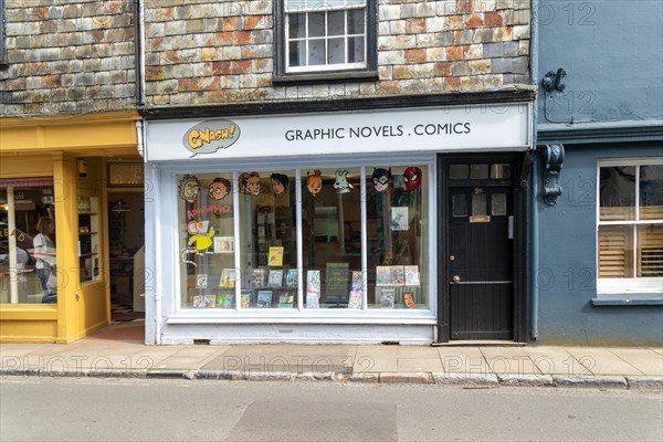 Gnash shop graphic novels and comics