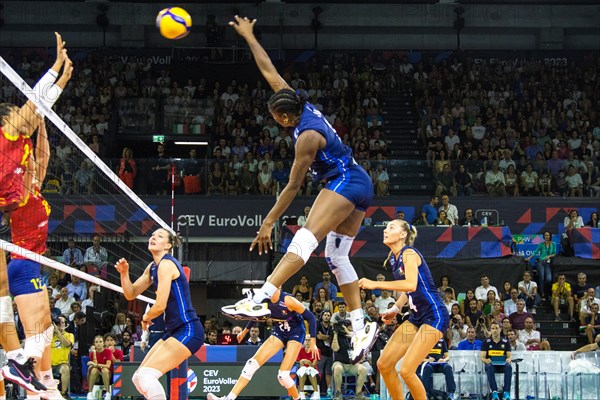 Miriam SYLLA Italy on the attack