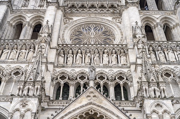 Statues of the Kings and rose window on the west facade of Notre Dame d'Amiens Cathedral