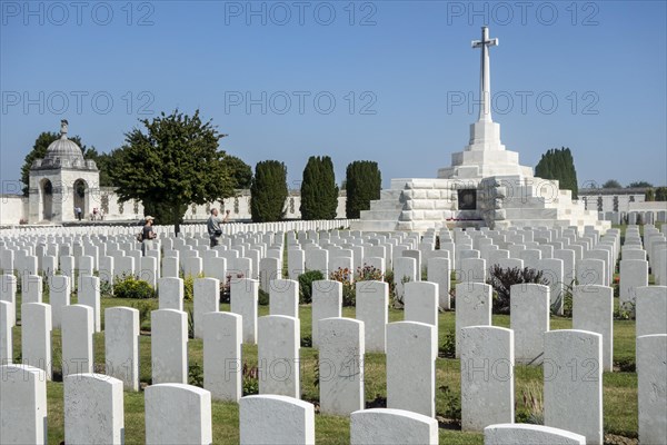 Cross of Sacrifice at the Tyne Cot Cemetery