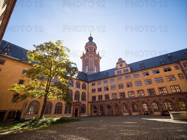 Inner courtyard with tower of the Neubaukirche
