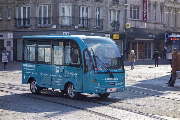 Keolis walking bus