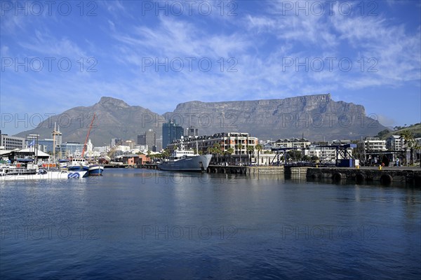 View of Table Mountain from the Victoria and Alfred Waterfront