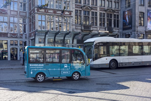 Keolis walking bus