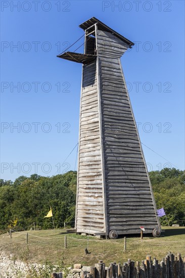 Medieval siege tower