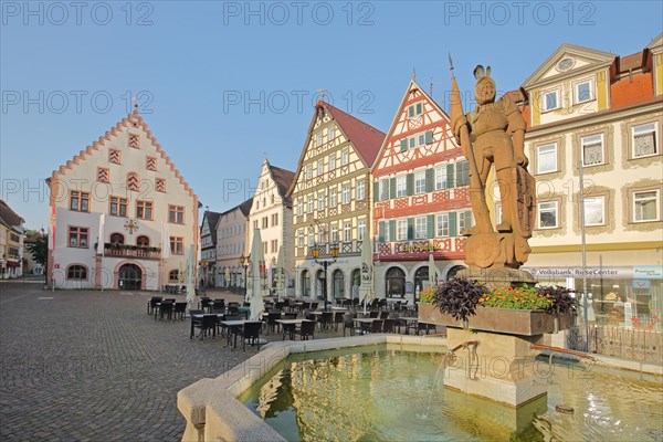 Milchling fountain with sculpture of Grand Master Wolfgang Schutzbar alias Milchling of the Teutonic Order