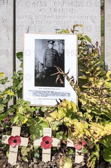 Picture at British soldier's grave at the Lijssenthoek Military Cemetery