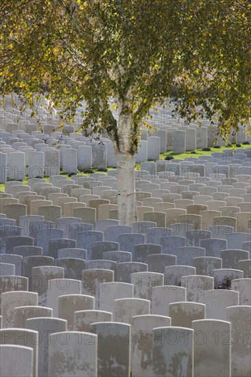 Hooge Crater Cemetery