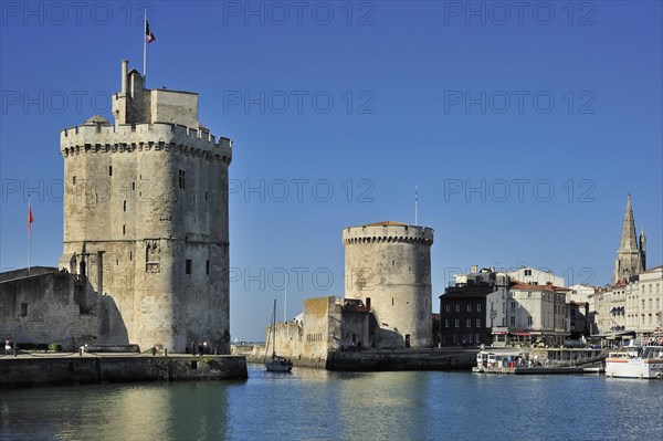 The medieval towers tour de la Chaine and tour Saint-Nicolas in the old harbour