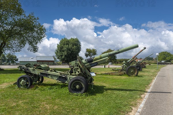 Artillery pieces from World War 2 in the Musee de l'Abri